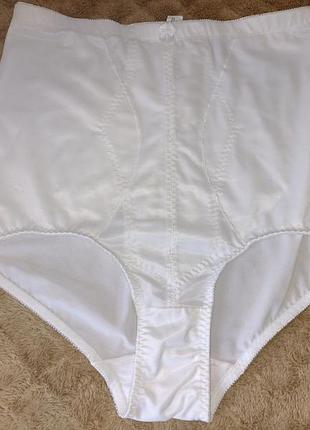 Высокие трусы легкая утяжка корректирующее белье большой размер.