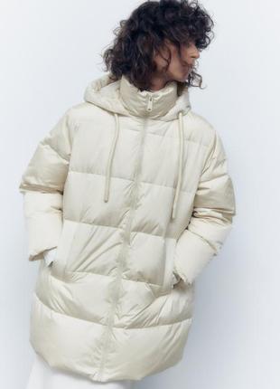 Пуховик zara із капюшоном