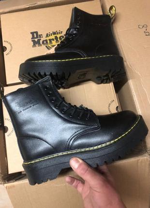 Зимові жіночі черевики dr. martens, женские зимние ботинки доктор мартинс