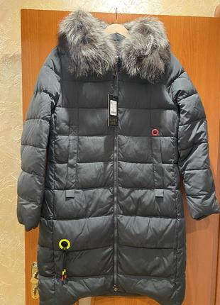 Пуховик жіночий зимовий