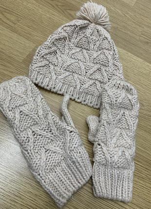 Шапка і рукавички2 фото