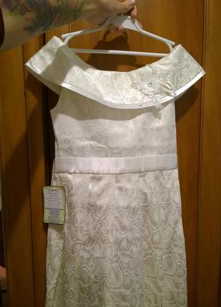 Нарядное платье fenimark (польша) на рост 146