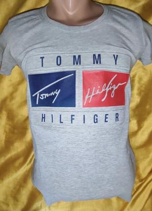 Классная футболка tommy hilfiger1 фото