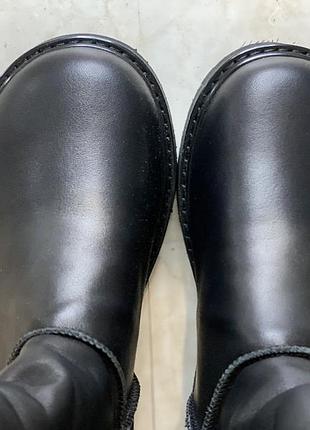 Уггі шкіряні 36 р 4