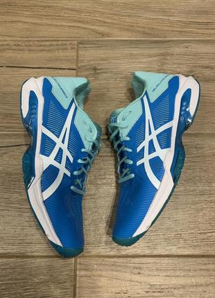 Волейбольные кроссовки asics3 фото