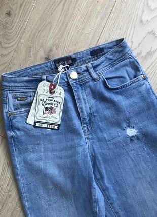 Классические брендовые джинсы9 фото