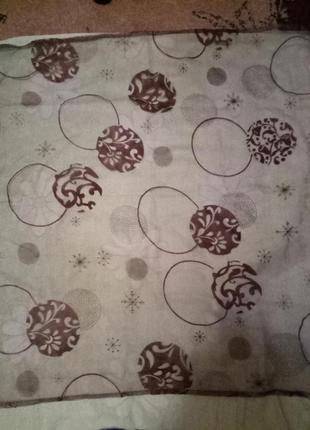 Легкий платок сиреневого цвета