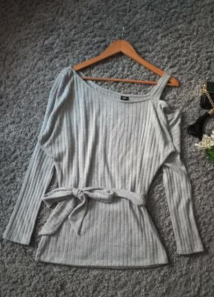 Кофта на одне плече 46р.