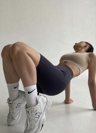 Топ бюст eurostar di chenrongta