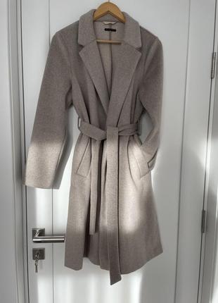 Пальто sisley