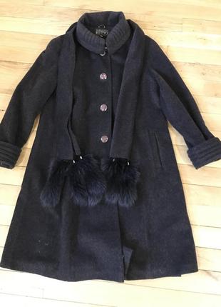 Пальто трапеція