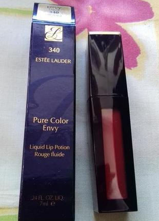 Рідка оксамитова зволожуюча зимова бордова темна помада червона естилаудер estee lauder