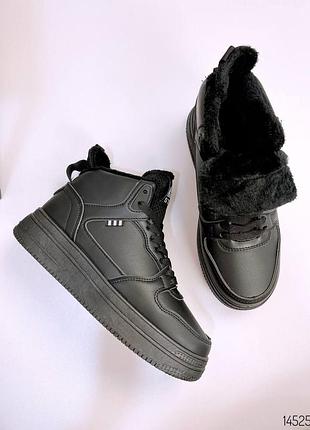 Чорні зимові високі кросівки кеди кєди хайтопи на товстій підошві платформі з хутром на хутрі зима