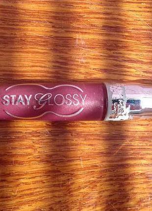 Дуже гарний переливчастий блиск порошно червоний з золотими блискітками rimmel