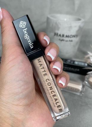 Консилер з ефектом фотошопу bogenia matte velvet concealer