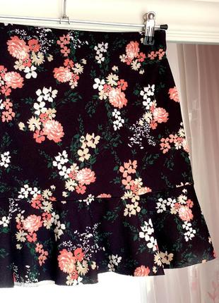 Міні спідниця від boohoo мини юбка в цветочный принт юбка в квітковий принт6 фото