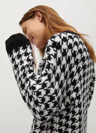 Трикотажный джемпер в гусиную лапку mango