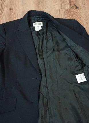 Жакет чорний класичний подовжений