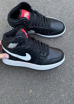 Жіночі кросівки nike