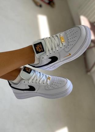 Nike air force 1 white black gold