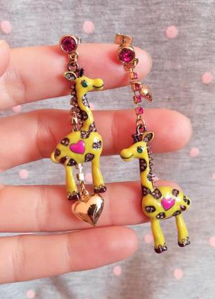 Невероятные  сережки- жирафы betsey johnson4 фото