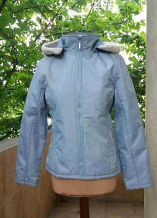 Куртка жіноча блакитна з капюшоном eisenegger