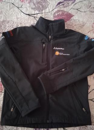 Куртка спортивна