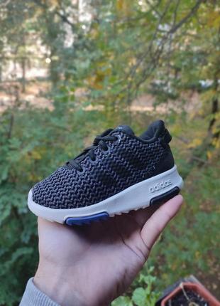 Детские кроссовки adidas