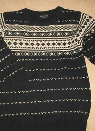 Отличный свитер некст 5л