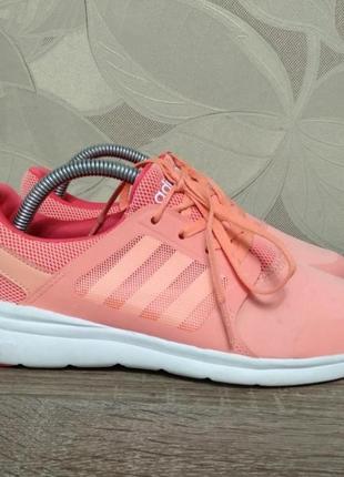 Жіночі кросівки adidas size 36