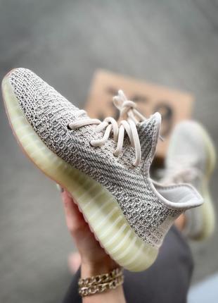 Кросівки adidas yeezy boost 350 v2 citrin3 фото