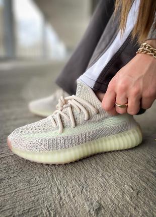 Кросівки adidas yeezy boost 350 v2 citrin5 фото