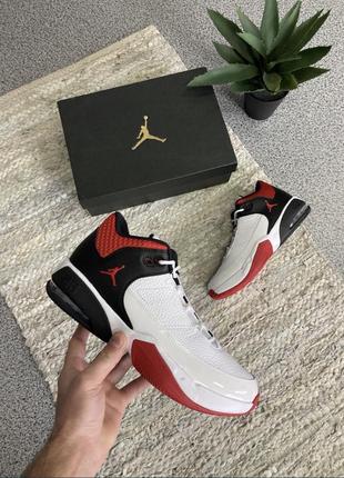 Nike air jordan max aura 3 чоловічі кросівки джордан оригінал