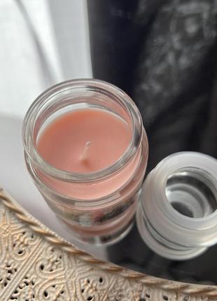 Ароматична свічка wickford&co весняний букет квіткова yankee candle4 фото