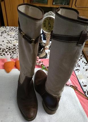 Чоботи.,в середині шкіра. італія.