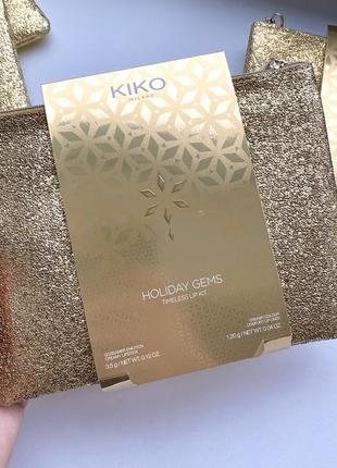 Классический набор для губ a holiday fable + золотая косметичка в подарок kiko milano8 фото