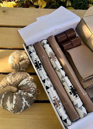 Підтарілники, серветки та тримачі