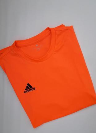 Суперова яскрава фірмова футболка бренду adidas climalite3 фото