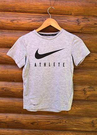 Футболка nike