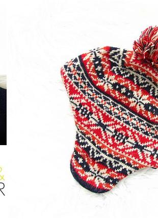 Стильная теплая шапка с бубенцом marks & spencer.