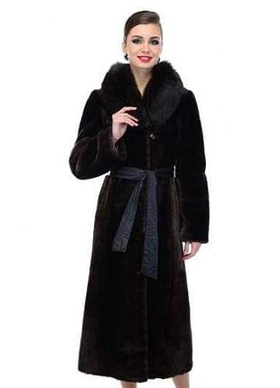 Мутоновая шуба с воротником из песца
