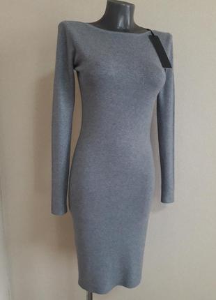 Приваблива, облягаюча, мега якісна сукня-футляр в мікро-рубчик, з кашеміром5 фото