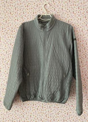 Мужская курточка размер л 50 размер