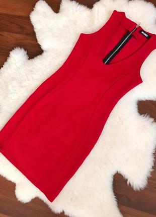 Маленькое красное платье , платье футляр2 фото