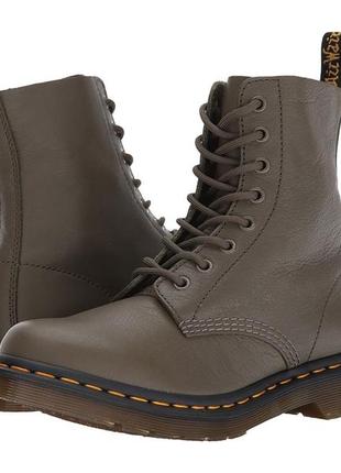 Новые.крутые  ботинки dr.martens  39 -40р-р.оригинал!!!