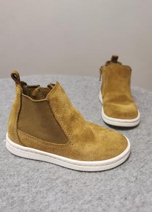 Ботінки 23 розмір, clarks