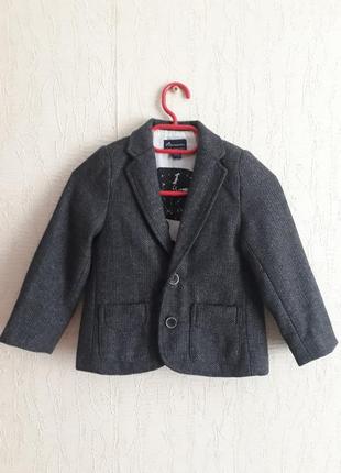 Фирменный модный стильный тёплый пиджак жакет для мальчика 1,5-2 года в составе шерсть1 фото