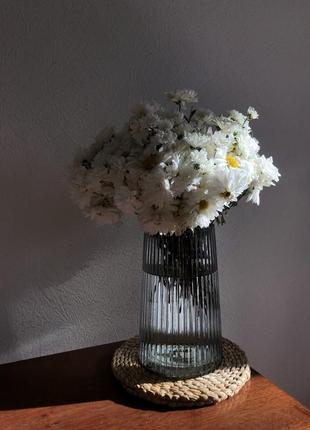 Неймовірна скляна ваза1 фото