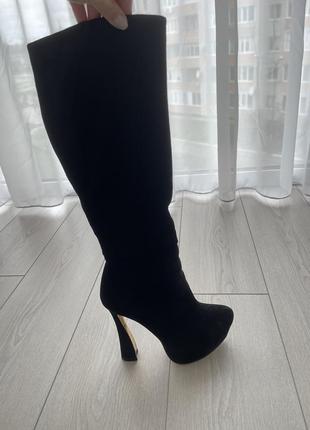 Замшеві чоботи glossi, basconi