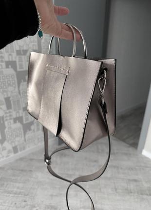 Продам сумочку zara